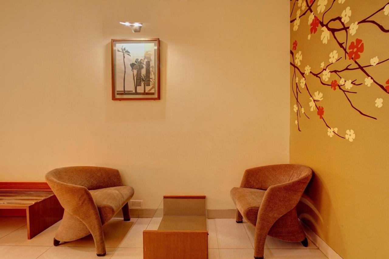 Capital O 16165 Cartier Hotel Bangalore Quarto foto